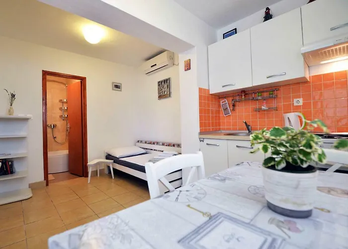 Stari Apartamento Murter
